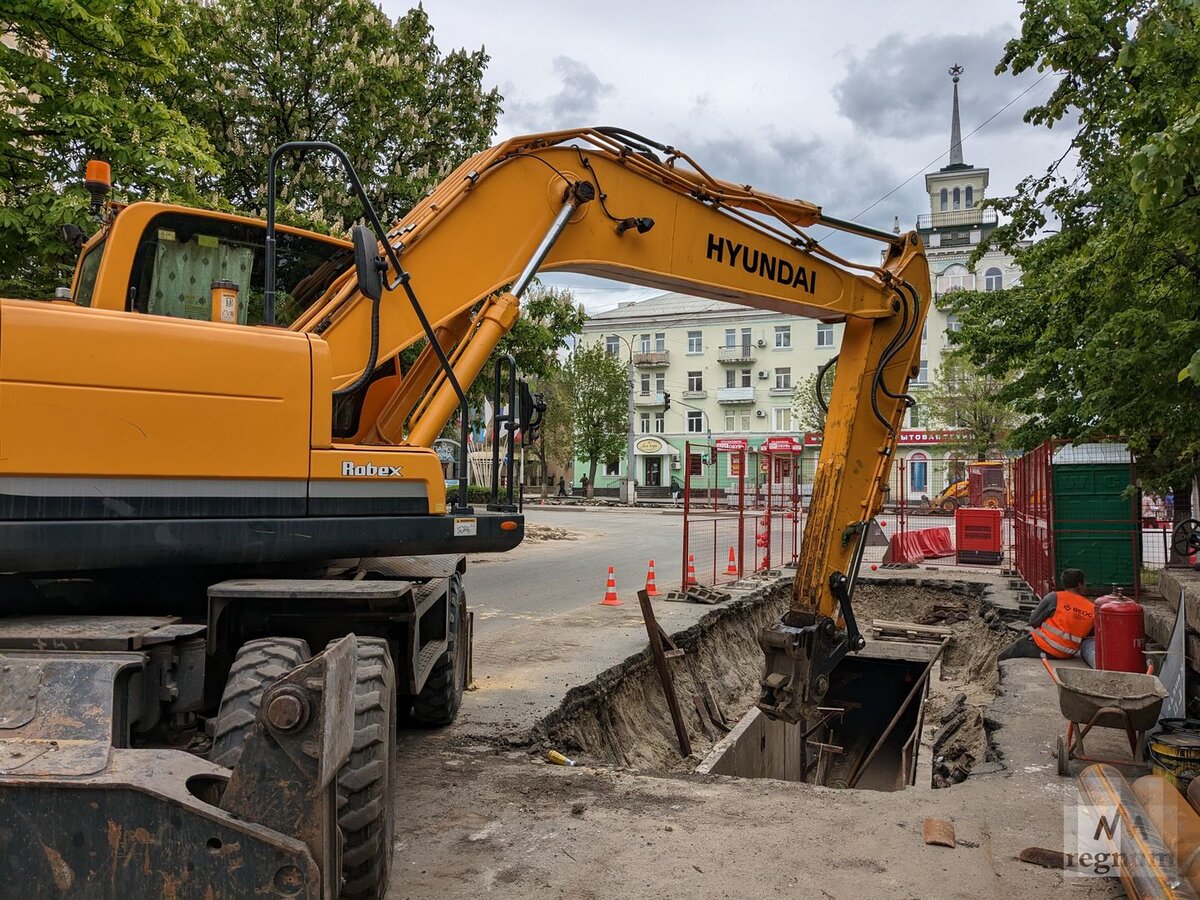    Работы по восстановлению Луганска Роман Смаглий © ИА REGNUM