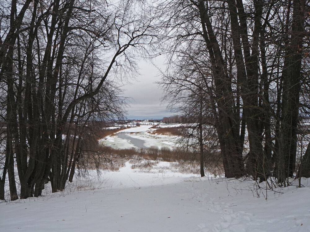 Липовая аллея.