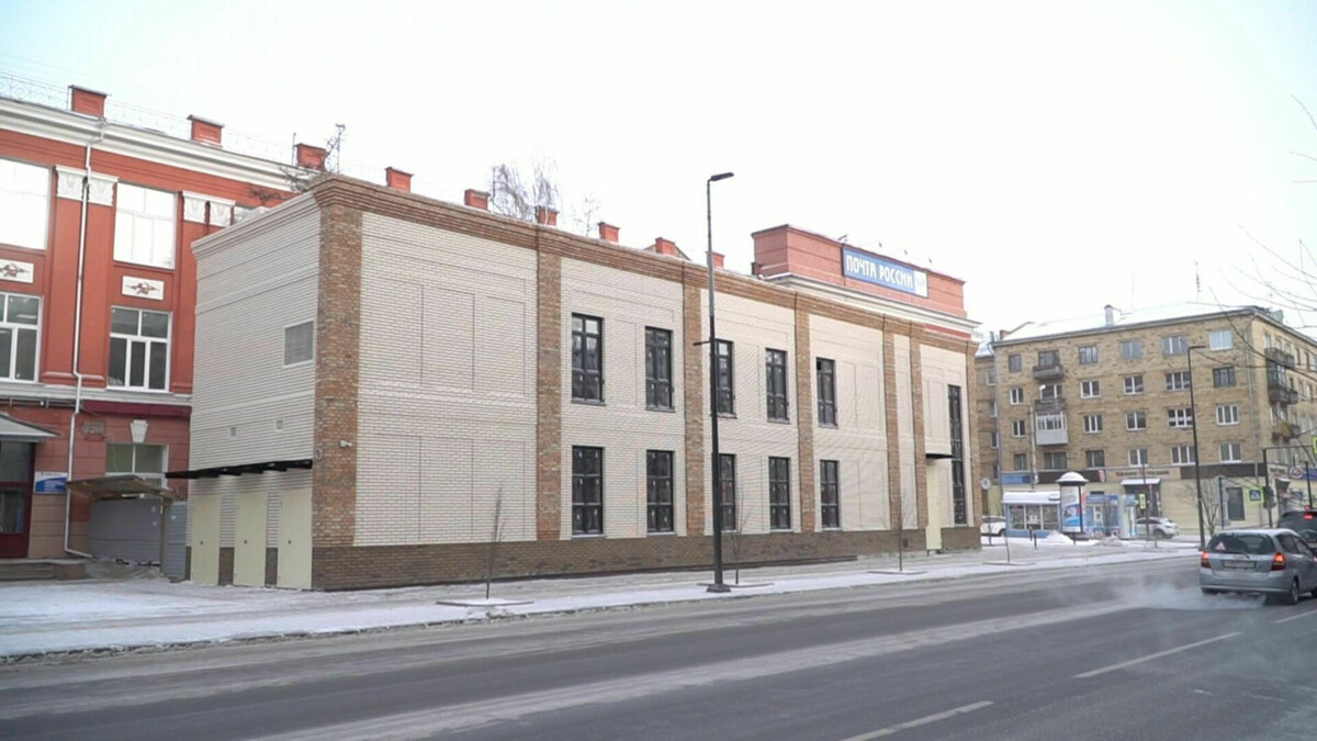     Восьмой кассационный суд в Кемерове рассмотрит жалобу владелицы «Кантри» Ольги Грималюк, которая пытается отменить решение краевого суда о сносе здания. Судебное заседание назначили на 4 июля.