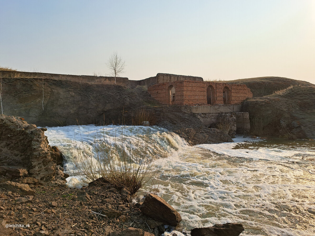 Листайте карусель