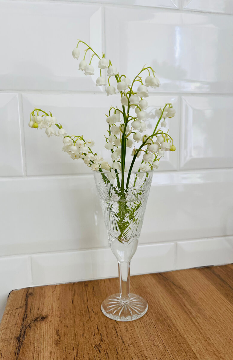 Для вас ландыши