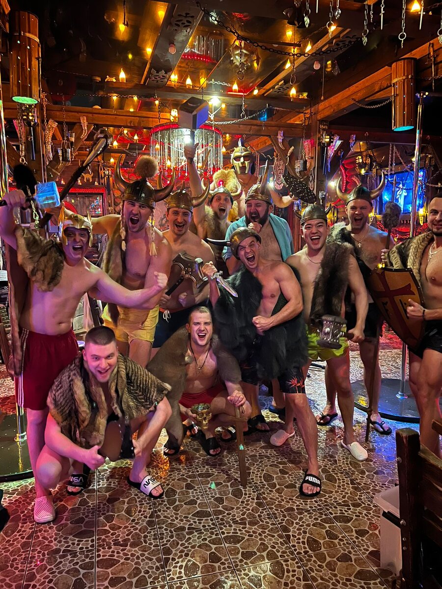 Счастливчики попавшие в Валькирию