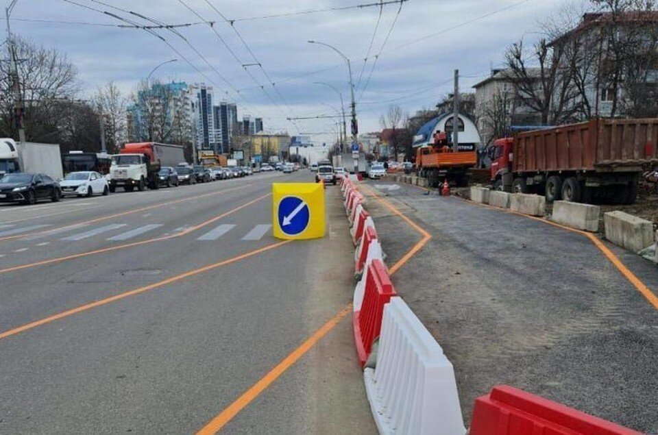     В Краснодаре сократят проезжую часть на улице Красных Партизан. Фото: пресс-служба администрации Краснодара.