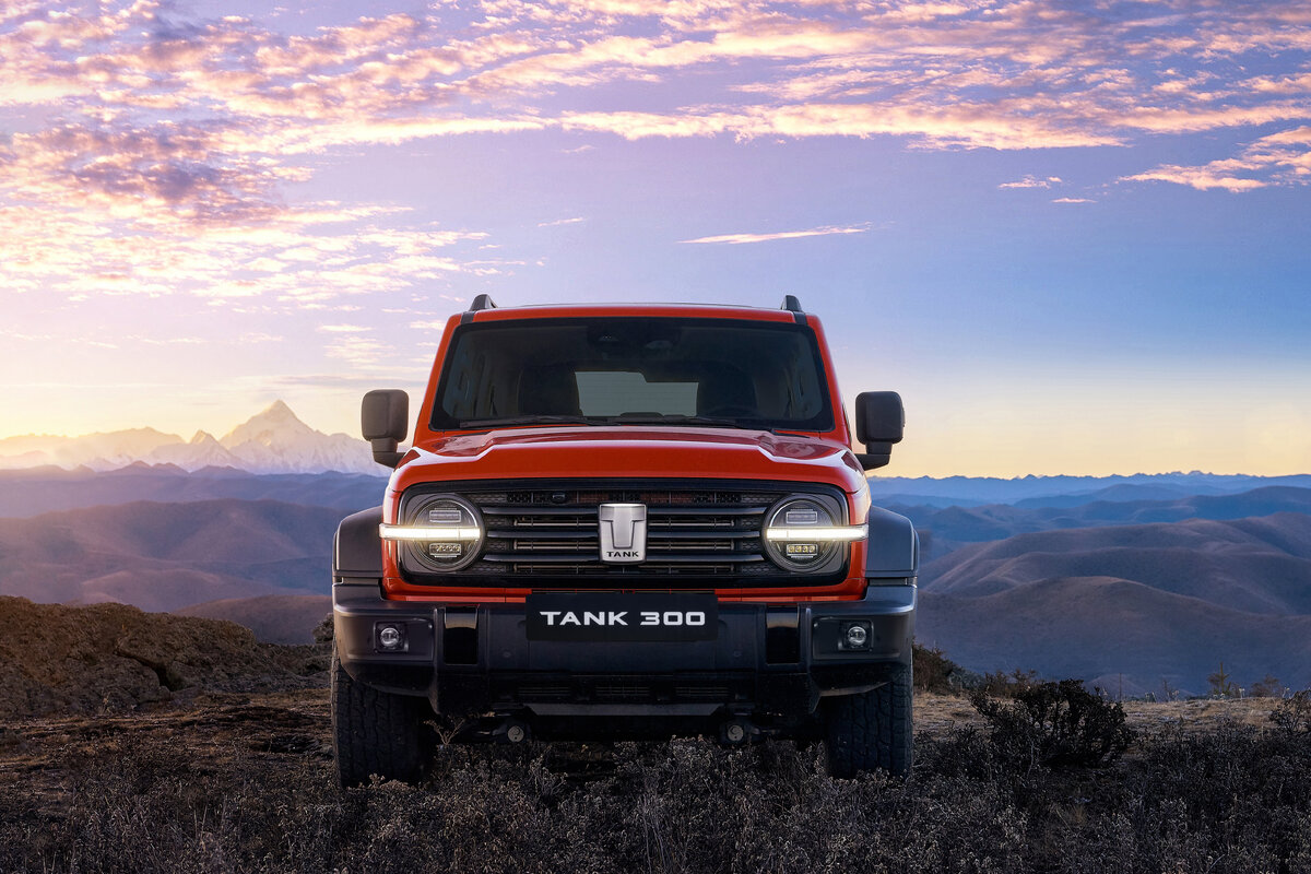     Сколько стоит TANK: в России стартовали продажи «городского внедорожника»