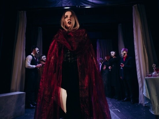     фото: народный драматический театр «Зеркало»