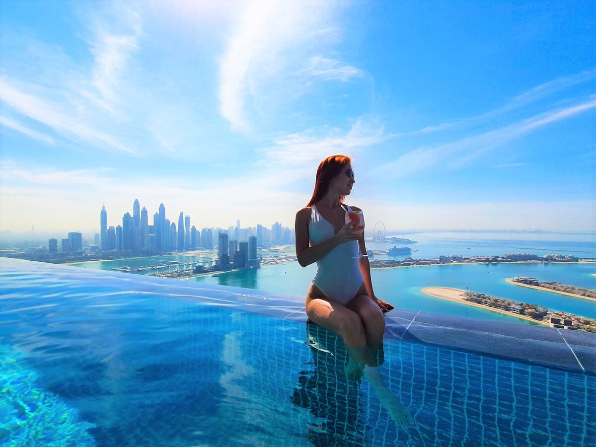 Бассейн Aura Skypool в Дубае