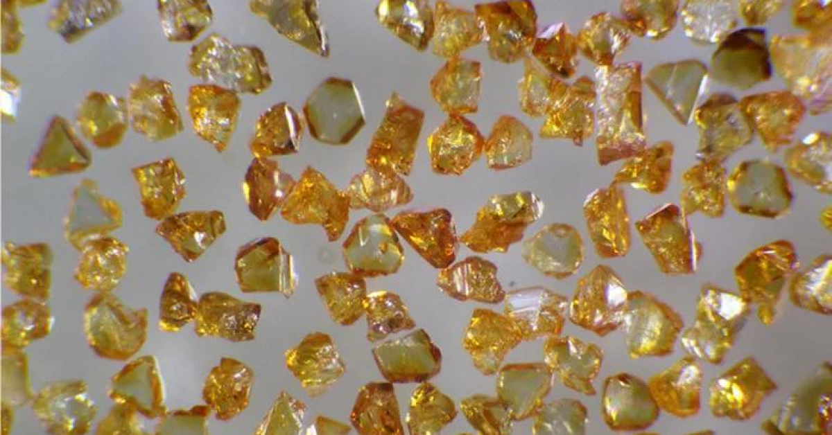 Боразон. Круг эльборовый шлифовальный 63/50. Эльбор абразивный материал. Эльборовый диск для заточки ленточных пил. Бронзовый круг с выемкой.