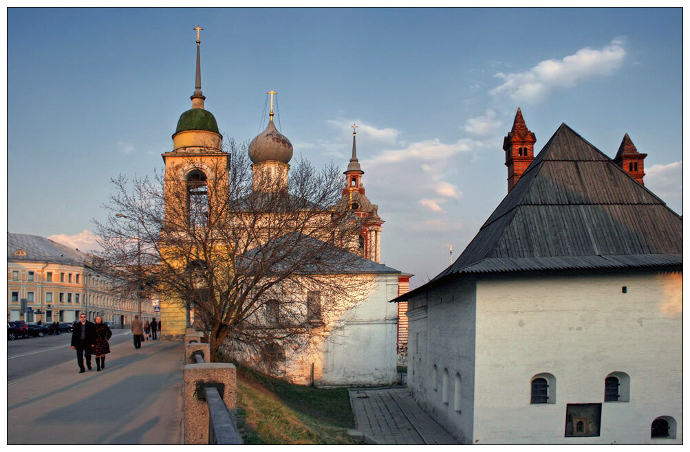 Весна на Варварке. Источник фото photoforum.ru