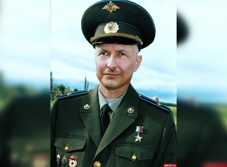 Олег Николаевич Зобов