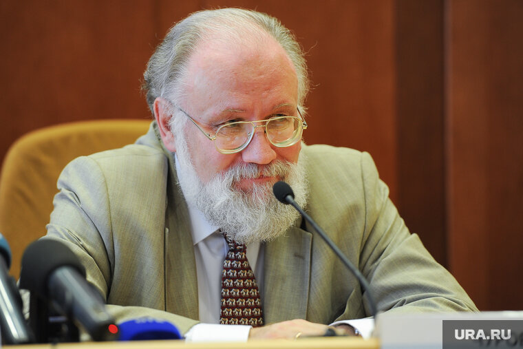    Президент РФ отметил, что Владимир Чуров был честным, ответственным и принципиальным человеком