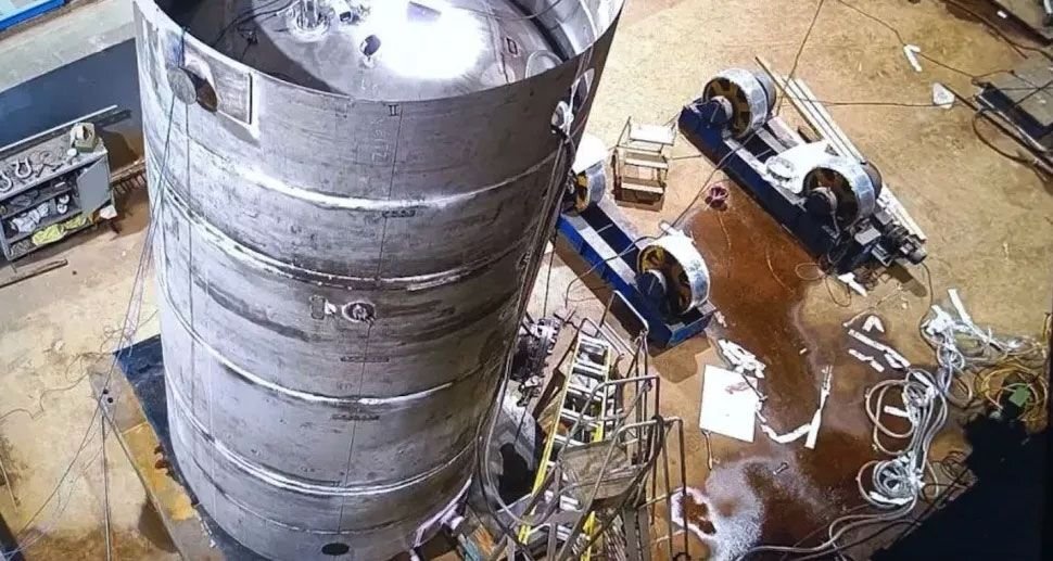      Бак для топлива из нержавеющей стали, изготовленный китайским стартапом Space Epoch.