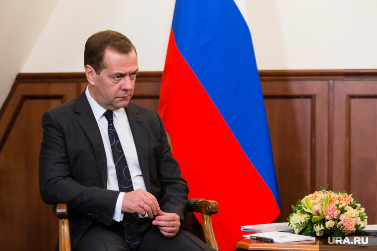    Дмитрий Медведев высказался о защите Крыма