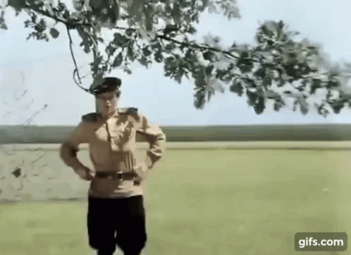 Выбрал эту картинку хотя и не соответствует названию, речь будет идти о другом. В фильме это по-доброму. И это может быть приятно как одной стороне, так и другой. Одни оценят этого персонажа за его национальность, а другие - как дух той эпохи.