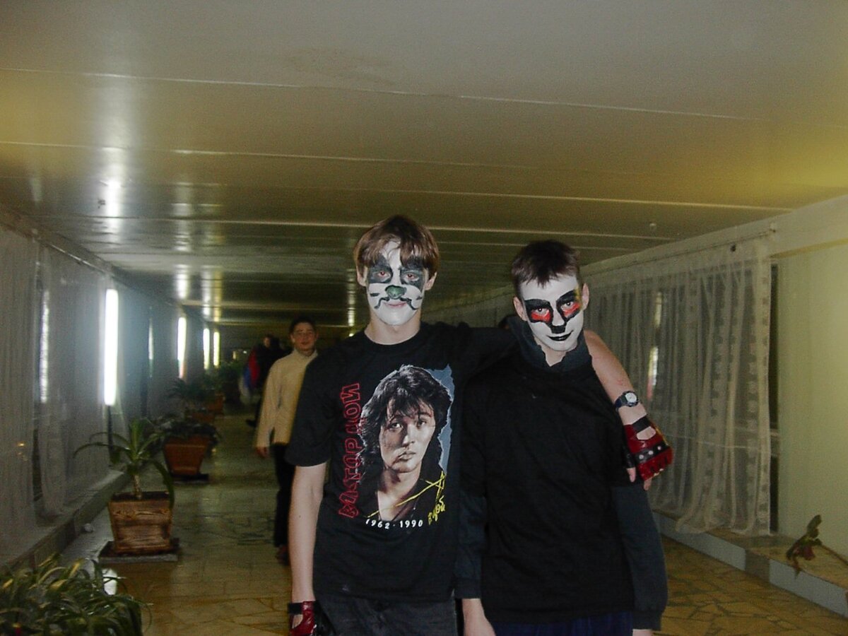 После пика киномании на грани Киссомании (нет.)