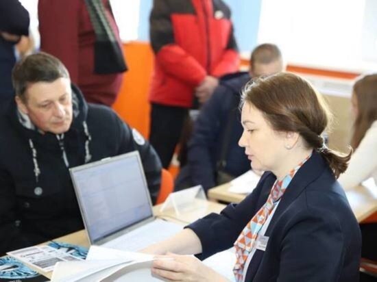     ФОТО: ПРЕСС-СЛУЖБА МИНТРУДА ОМСКОЙ ОБЛАСТИ