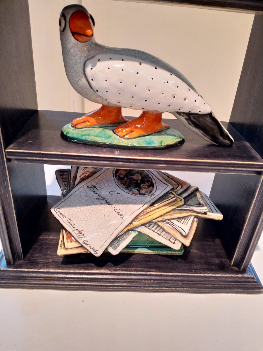 "Семья", Екатерина Сухарева, из экспонатов выставки "Весна 2023", фрагмент