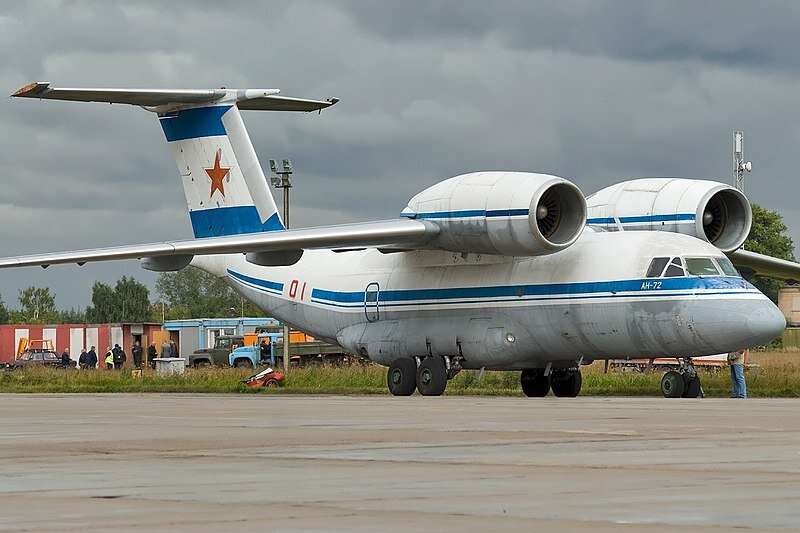 Ан 74 транспортный самолет фото "Свисток", "Улыбайка", "Аврора" и ещё 7 смешных прозвищ советских самолётов Tech