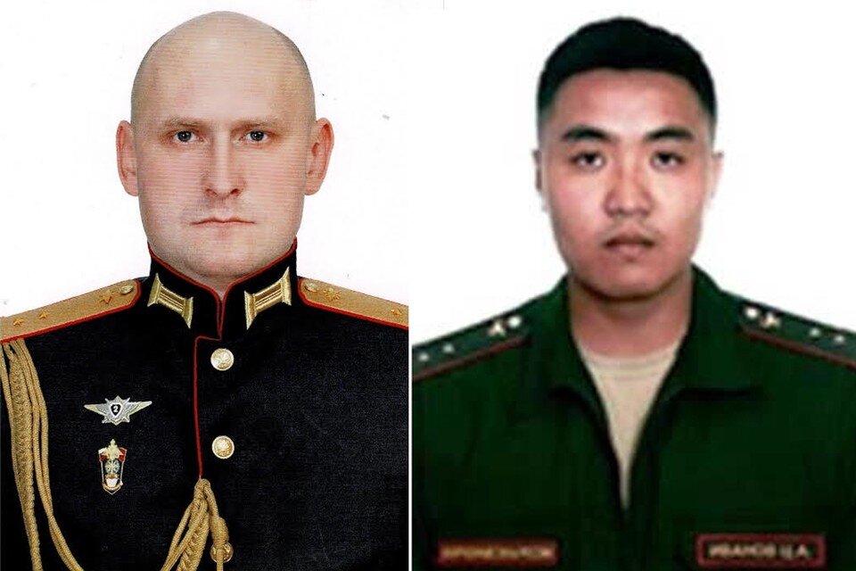     Прапорщик Сергей Титаренко и прапорщик Цырен Иванов