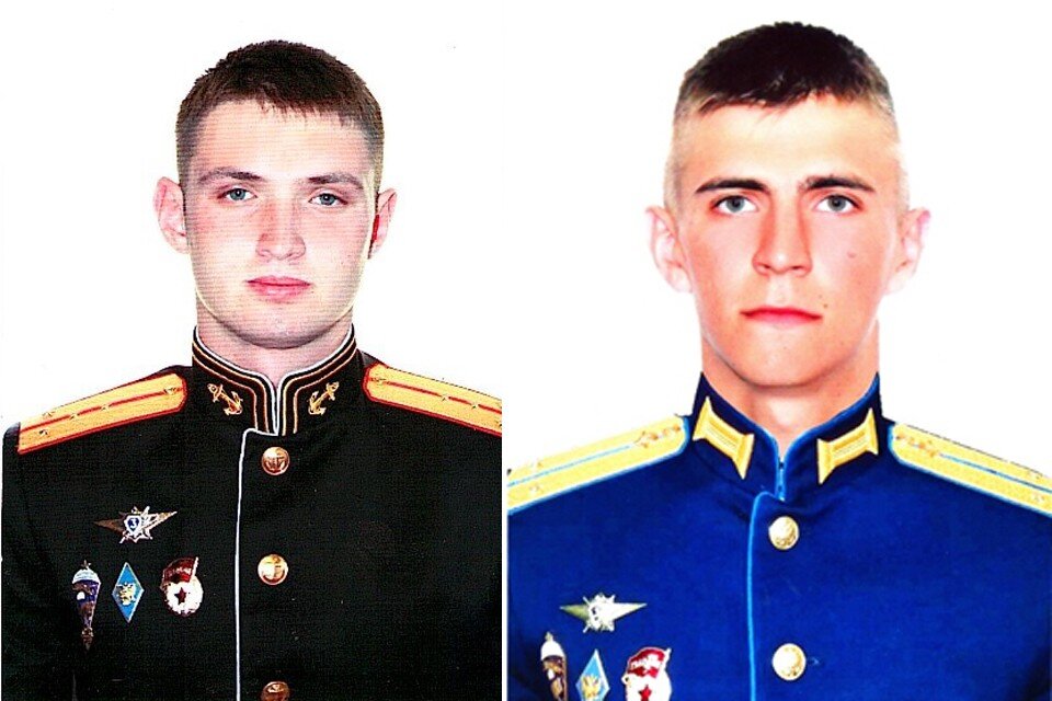     Капитан Дмитрий Михеев и гвардии старший лейтенант Егор Силантьев