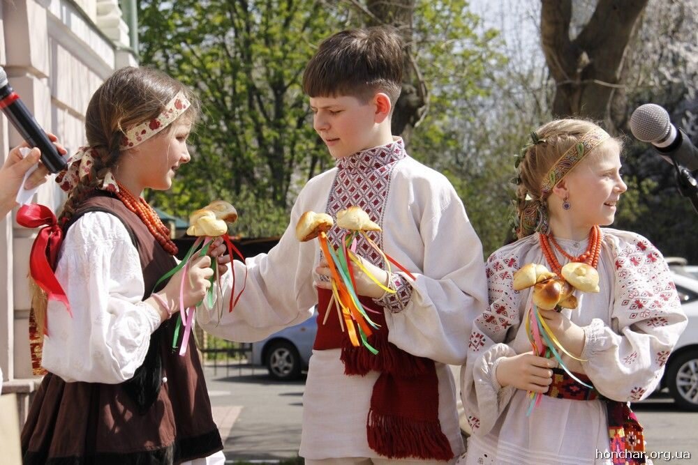 Старинный-Славянский-праздник-Жаворонки. Сороки праздник. Праздник сороки Жаворонки. Празднование праздника сороки.