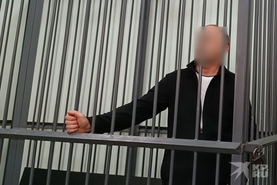     26-летнего рязанца будут судить за избиение девушки.