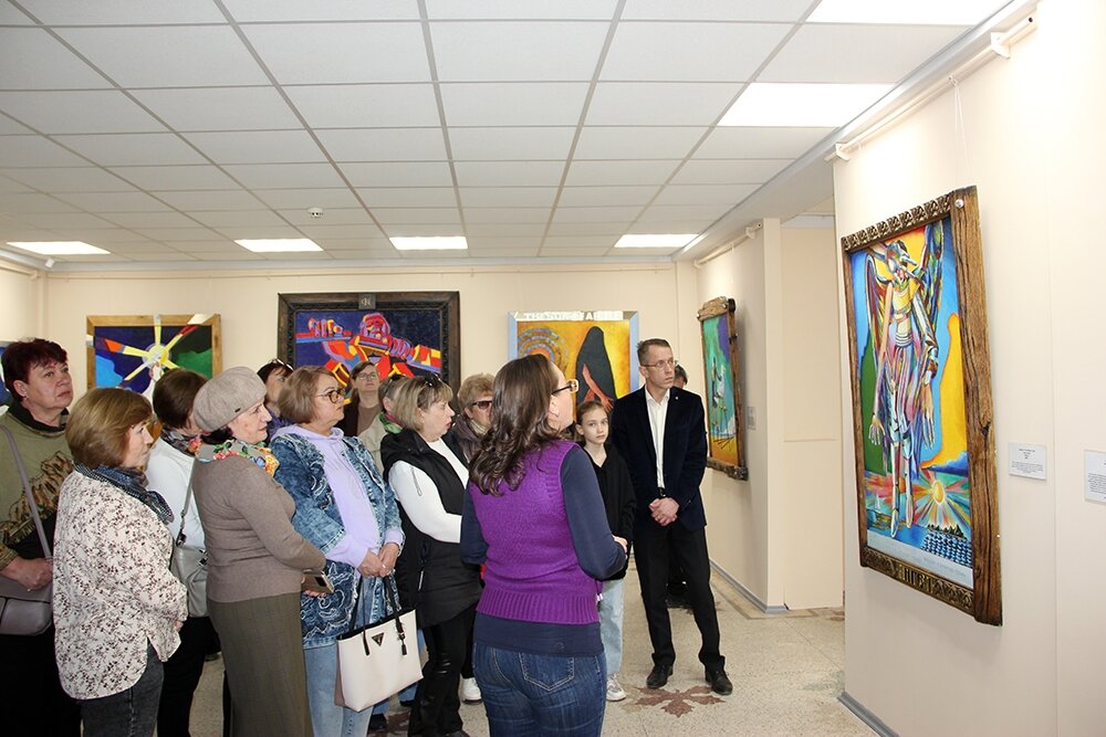 Листайте вправо, чтобы увидеть больше изображений