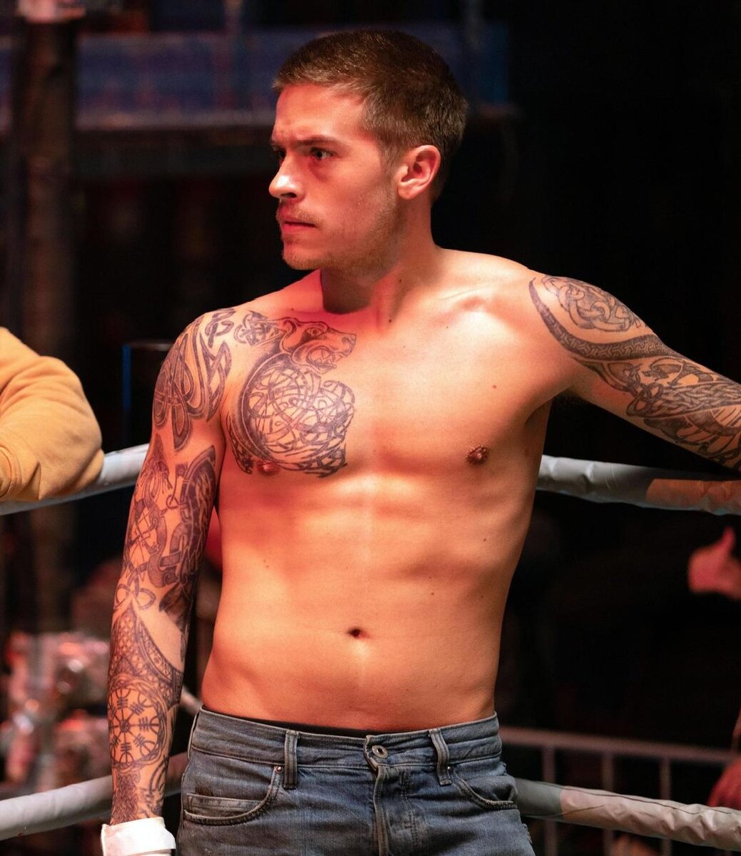    Дилан Спраус