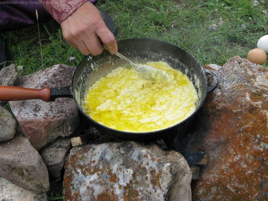 Какое блюдо в традиционной кухне хакасов позволяло определить качества  молодой хозяйки? | Trаvel/History | Дзен