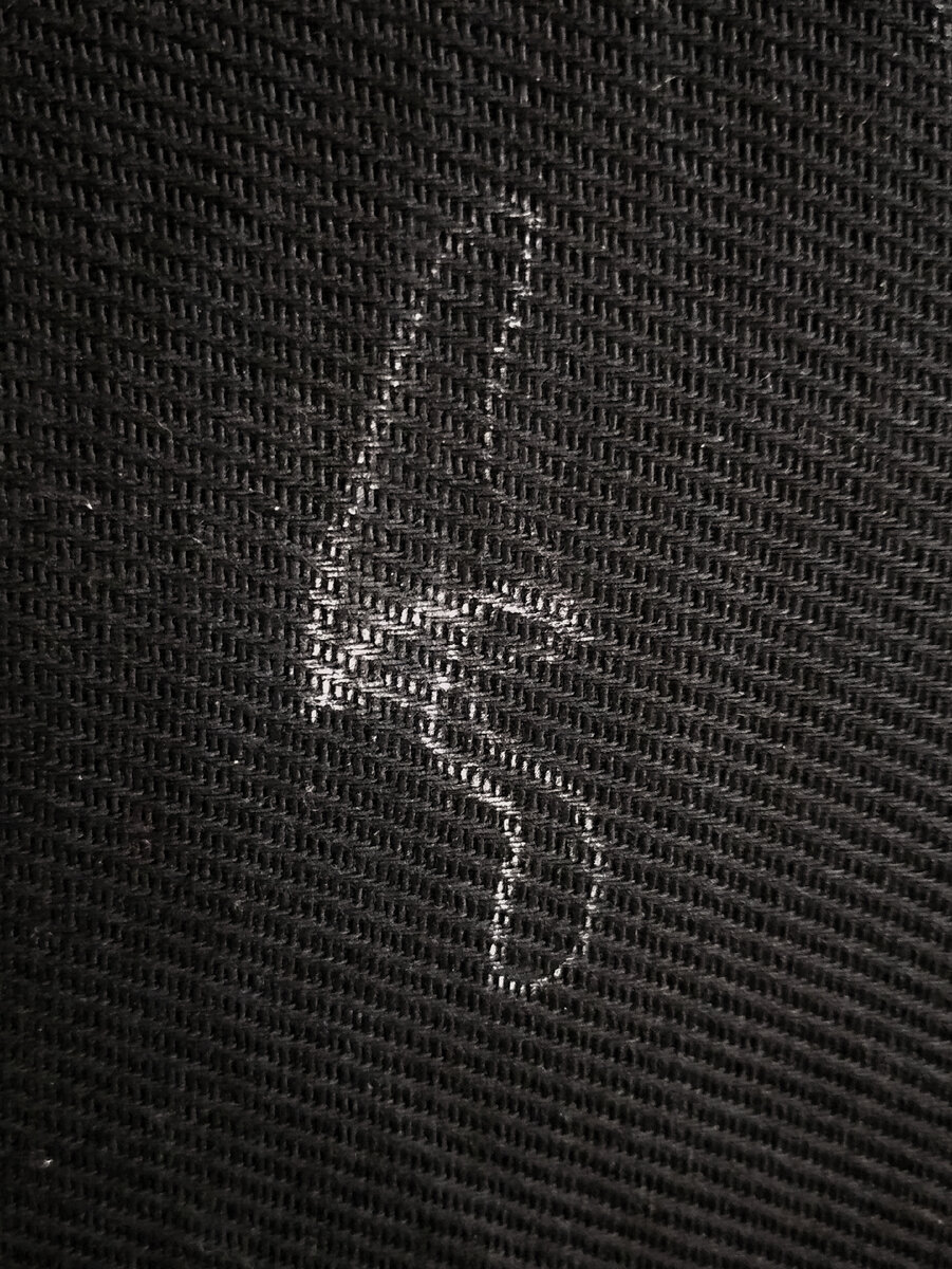 Намечаем форму мухомора