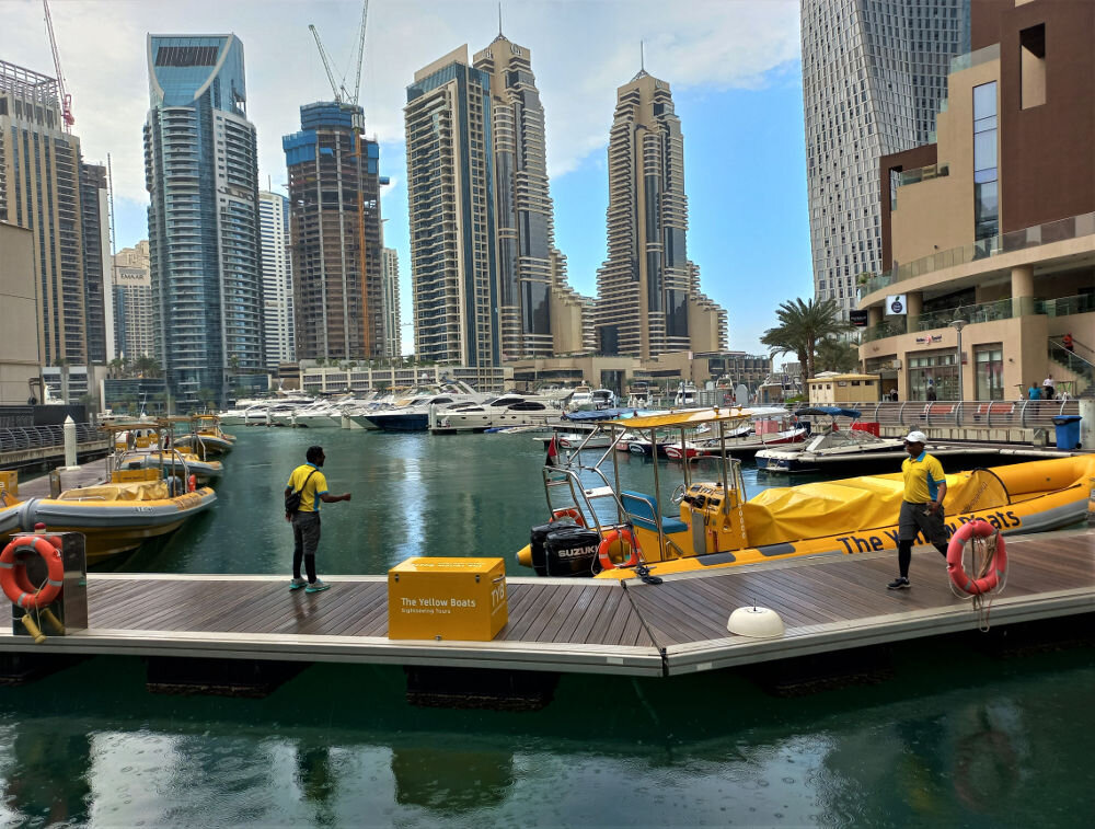 «Дубай Марина». «The Yellow Boats» 