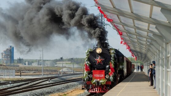    В Верхней Пышме встретили "Эшелон Победы" Пётр Сергеев