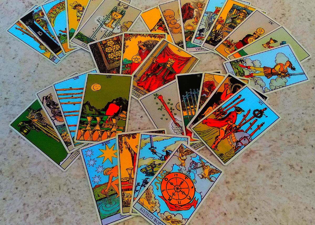 Личное фото автора.Что Вам ожидать от загаданного человека в ближайшее время. Аналитика на Таро.