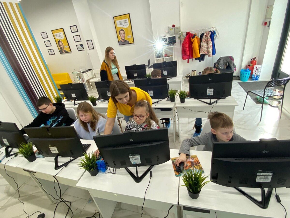 Школа программирования KiberOne, ул. Римского-Корсакова, 11