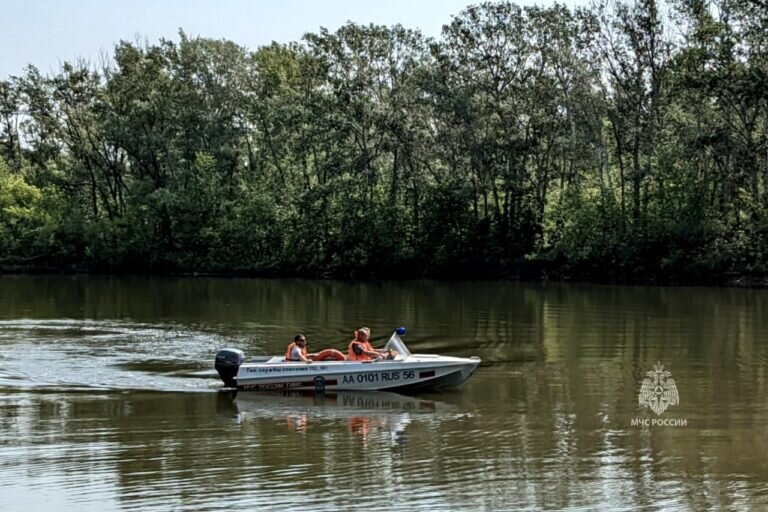    МЧС Оренбуржья напоминает рыбакам элементарные требования безопасности на воде Белов Михаил Александрович