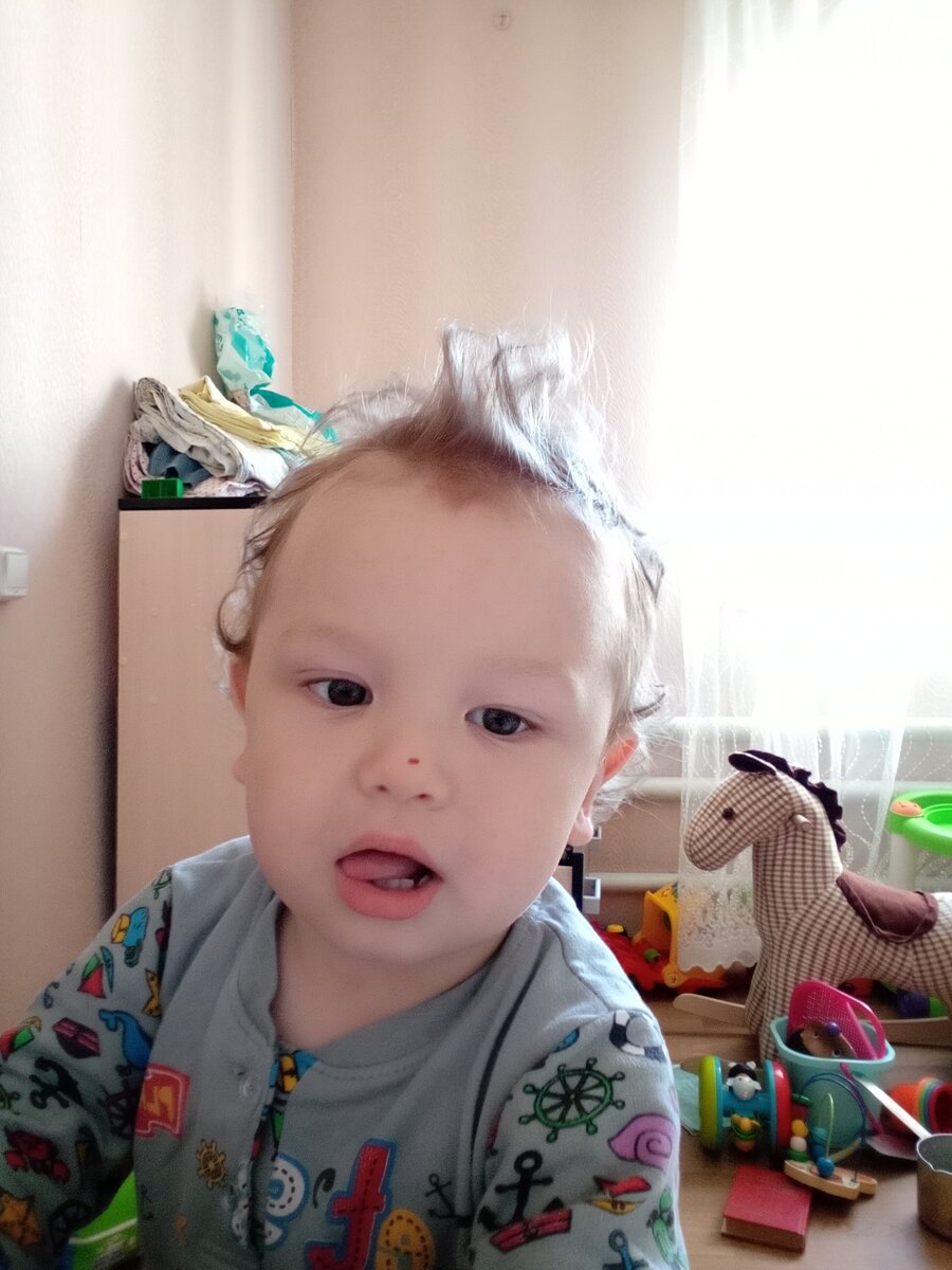 Не обращайте внимания на творческий беспорядок😂