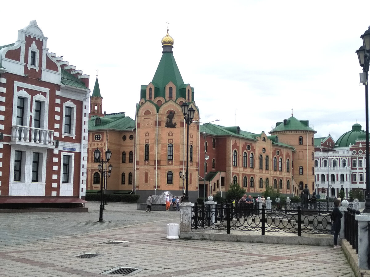 Елисаветинская часовня и Православный центр йошкар-Олы