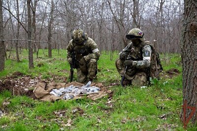    Более 35 кг взрывчатки обнаружили росгвардейцы в схроне на территории Запорожья ©Сайт Росгвардии