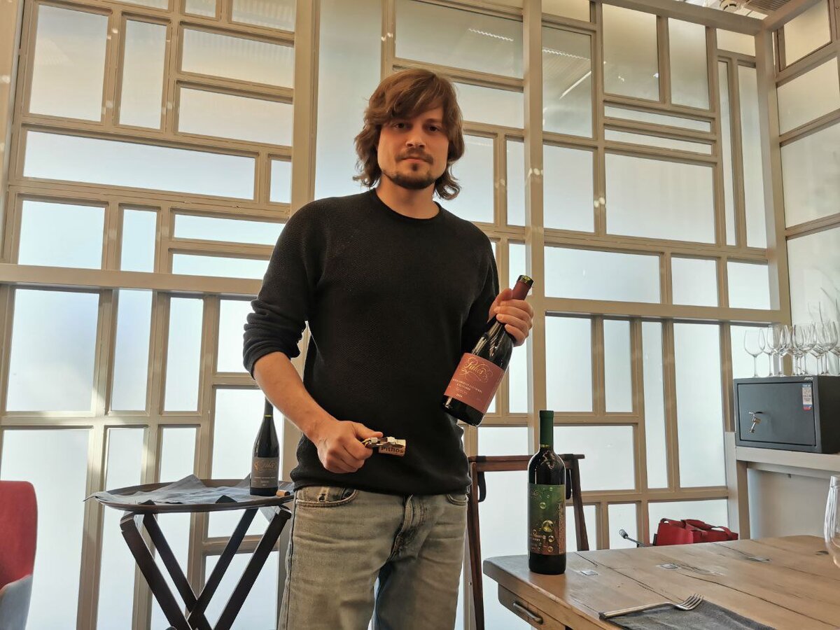 Дмитрий Маслов