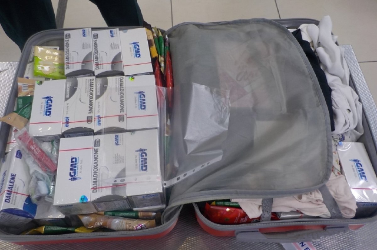    Екатеринбурженке не удался ввоз хирургических нитей через таможню Кольцово