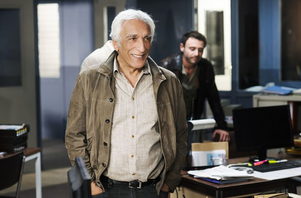 Кадр из сериала "Дуэль под солнцем"  