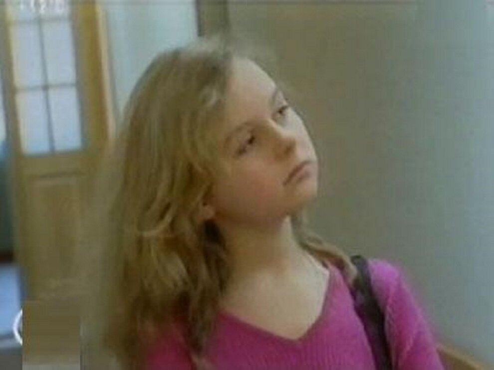    Алиса Вокс в сериале "ОБЖ"Кадр из видео