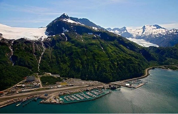 Город и его окрестности.