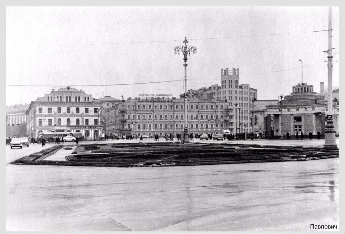 Арбатская площадь 4. Арбатская площадь 1. Арбатская площадь 1920 годы. Москва 1960. Соловьиный дом на Арбатской площади фото.
