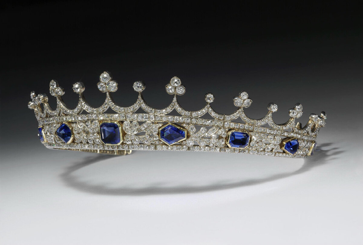 Джозеф Китчинг. Венец из бриллиантов и сапфиров. 1840-1842. Музей Виктории и Альберта, Лондон