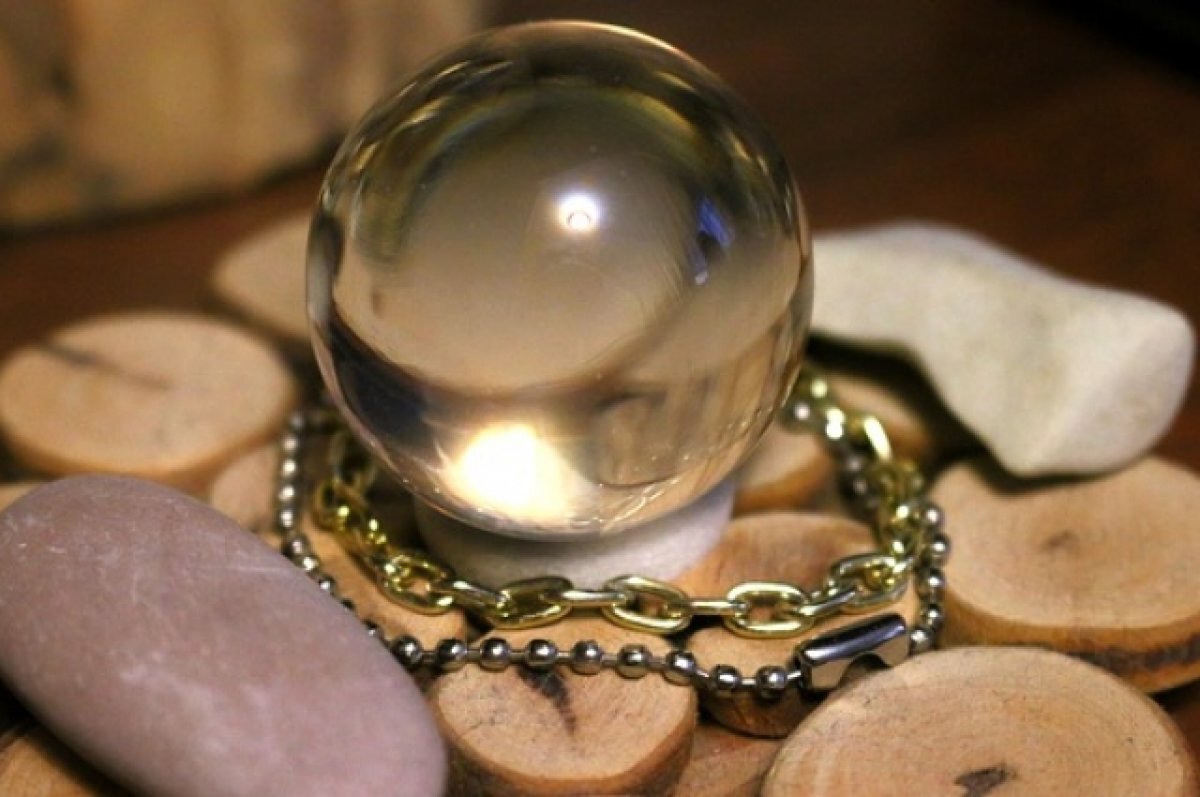    24-летняя сыктывкарка «сняла порчу» за 1,4 млн рублей