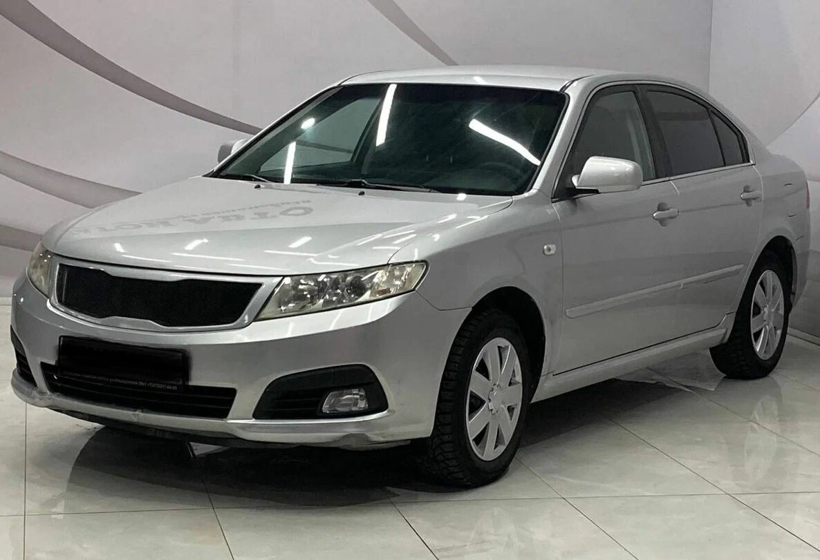 Киа Маджентис.