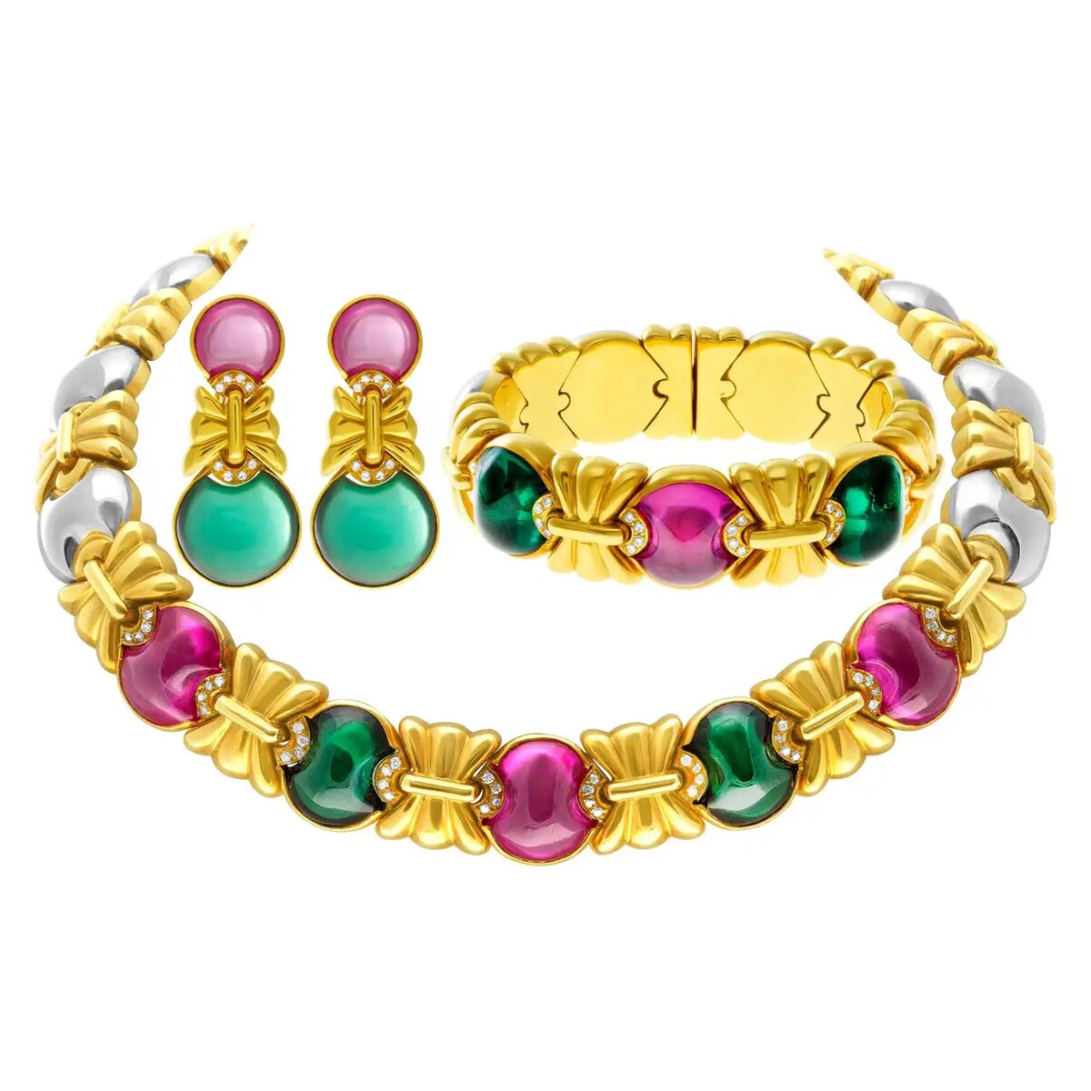 Семья ювелиров. Ювелирам семейства муссаиев. Семья ювелиров. Семья ювелиров. Семья ювелиров.