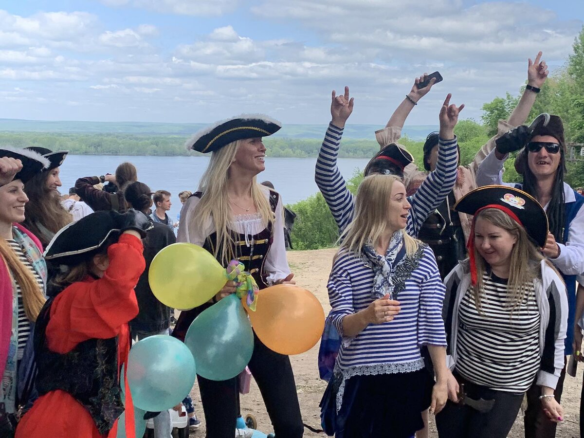 "День Волги" в 📍 Самаре. Праздник в самом разгаре. Источник: https://www.samadm.ru/media/news/43284/