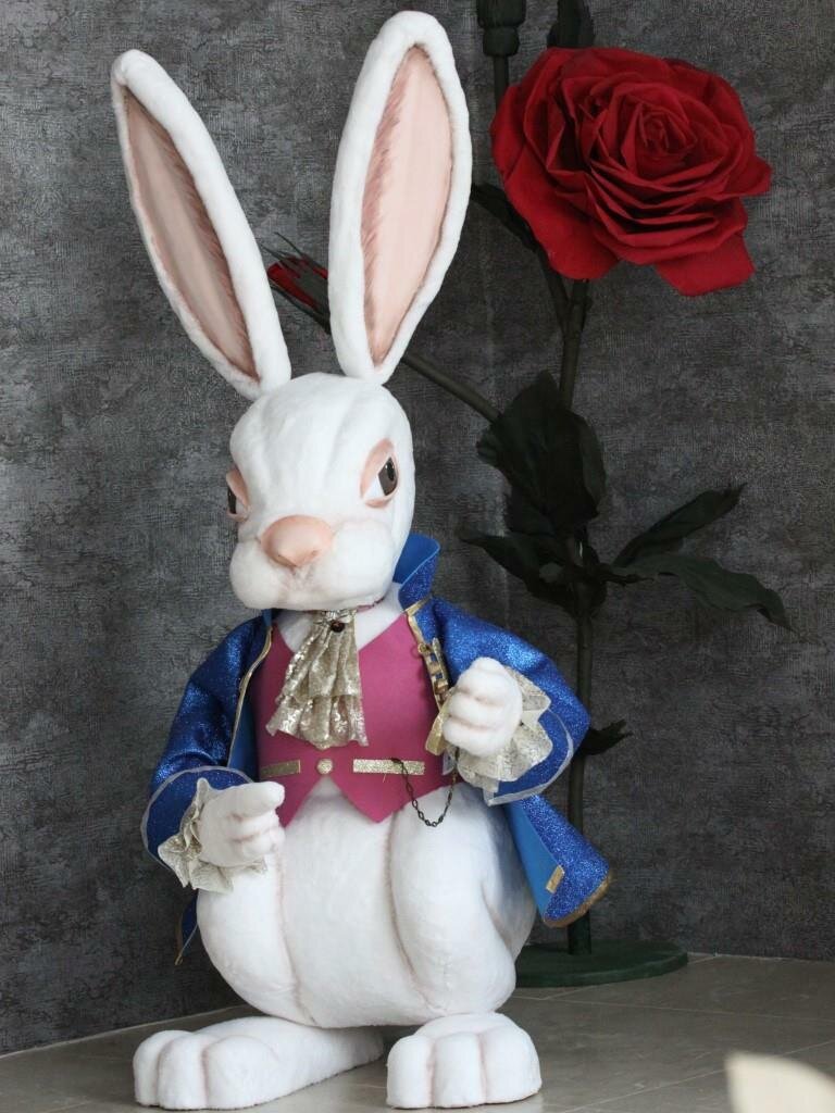 Кролик из алисы в стране чудес костюм