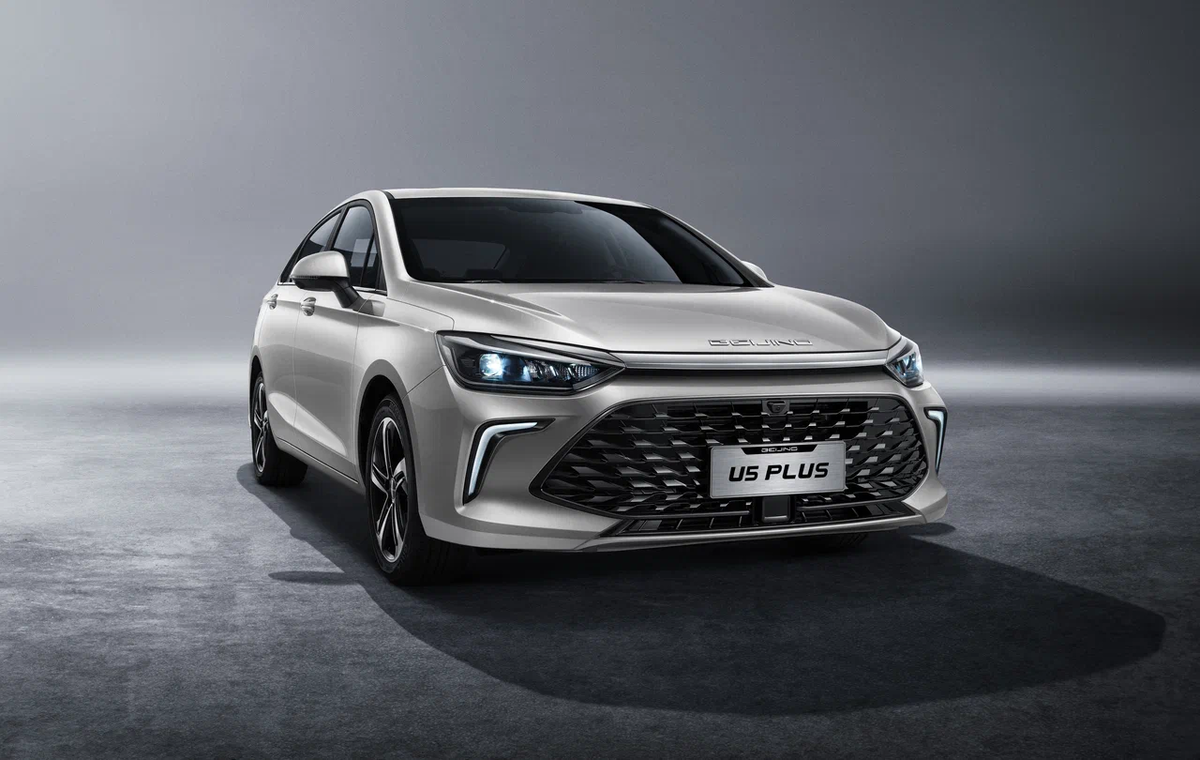 Официальное фото BAIC U5 PLUS